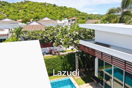 Sivana Gardens - 2-Bedroom Villa with Pool and Roof Terrace