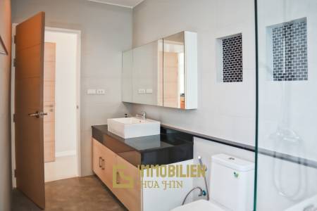 Sivana Gardens: 2 Schlafzimmer Pool Villa mit Dachterrasse