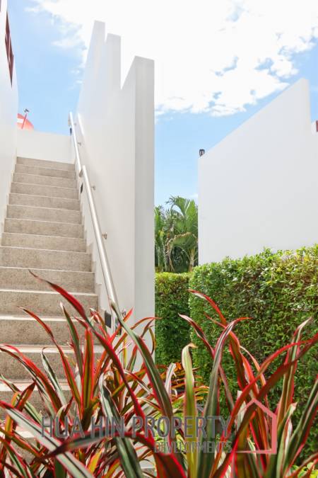 Sivana Gardens - 2-Bedroom Villa with Pool and Roof Terrace