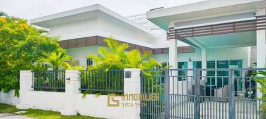 Sivana Gardens: Solide Pool Villa mit 2 Schlafzimmern
