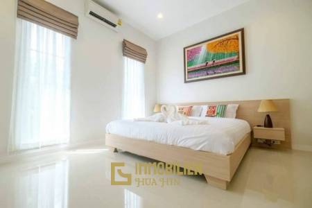 Sivana Gardens: Moderne luxuriöse 3 Schlafzimmer Pool Villa