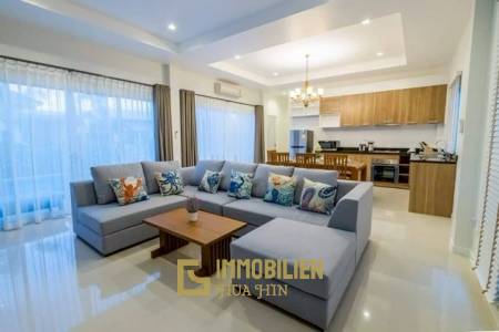 Sivana Gardens: Moderne luxuriöse 3 Schlafzimmer Pool Villa