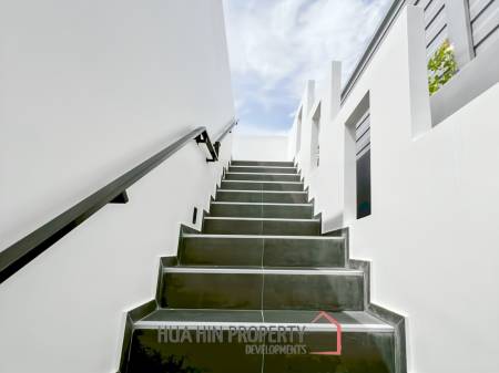 Sivana Hills - Luxury 4-Bedroom Villa with Roof Terrace and Private Pool