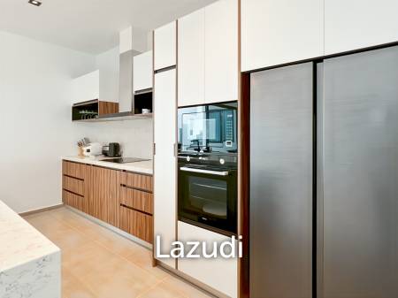 Sivana Hills - Luxury 4-Bedroom Villa with Roof Terrace and Private Pool