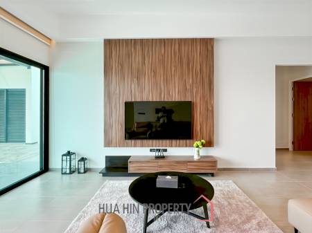 Sivana Hills - Luxury 4-Bedroom Villa with Roof Terrace and Private Pool