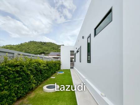 Sivana Hills - Brand New 3-Bedroom Villa with Private Pool, Mountain View
