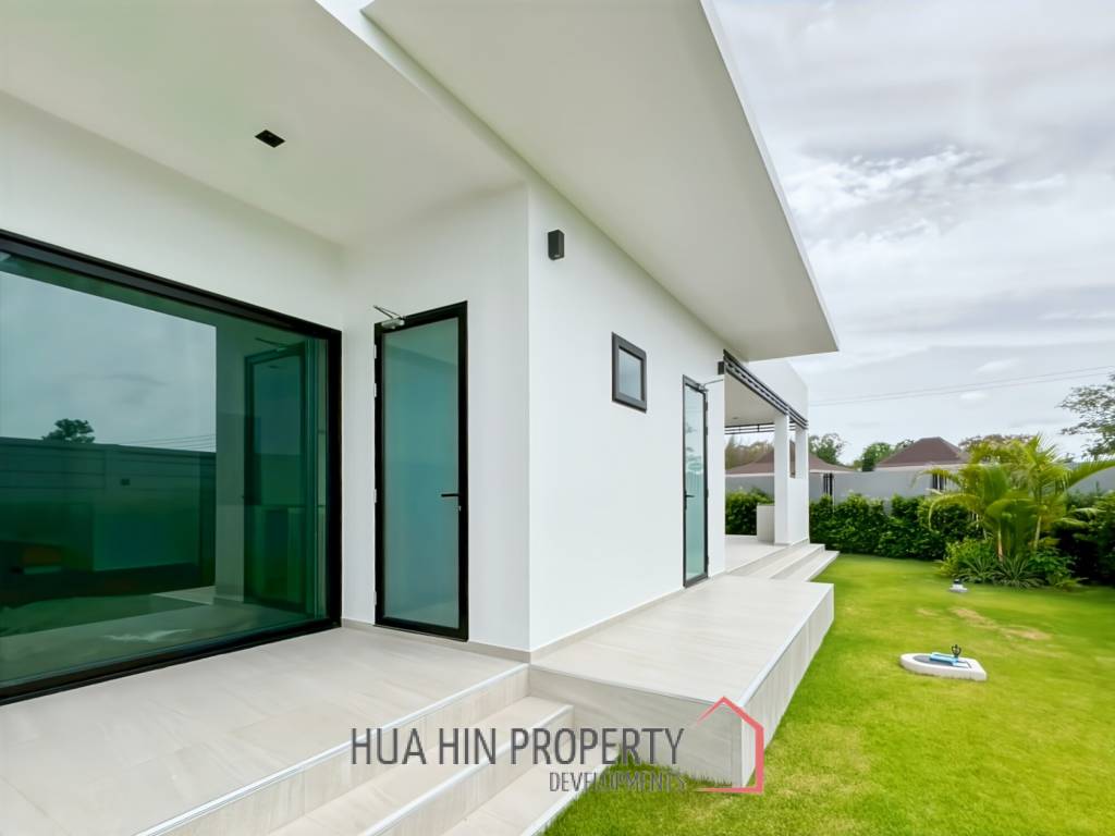 Sivana Hills - Brand New 3-Bedroom Villa with Private Pool, Mountain View