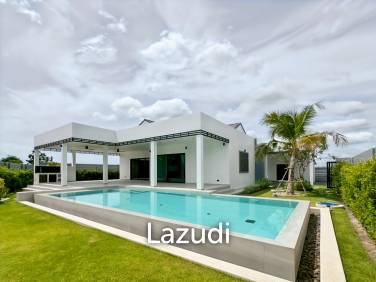 Sivana Hills - Brand New 3-Bedroom Villa with Private Pool, Mountain View