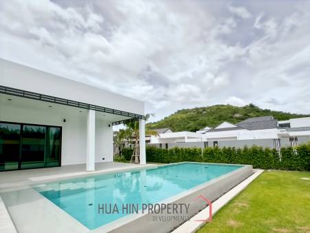 Sivana Hills - Brand New 3-Bedroom Villa with Private Pool, Mountain View