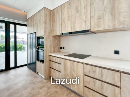 Sivana Hills - Brand New 3-Bedroom Villa with Private Pool, Mountain View