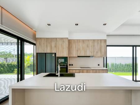 Sivana Hills - Brand New 3-Bedroom Villa with Private Pool, Mountain View