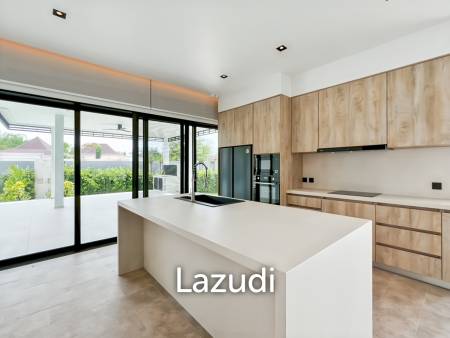 Sivana Hills - Brand New 3-Bedroom Villa with Private Pool, Mountain View