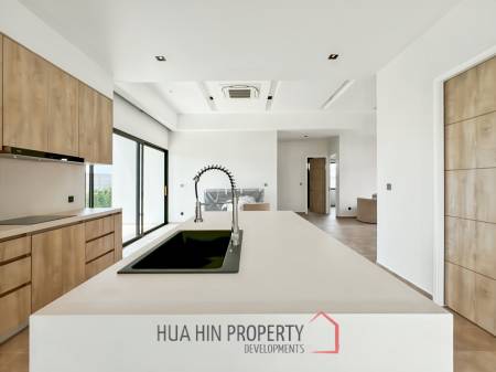 Sivana Hills - Brand New 3-Bedroom Villa with Private Pool, Mountain View