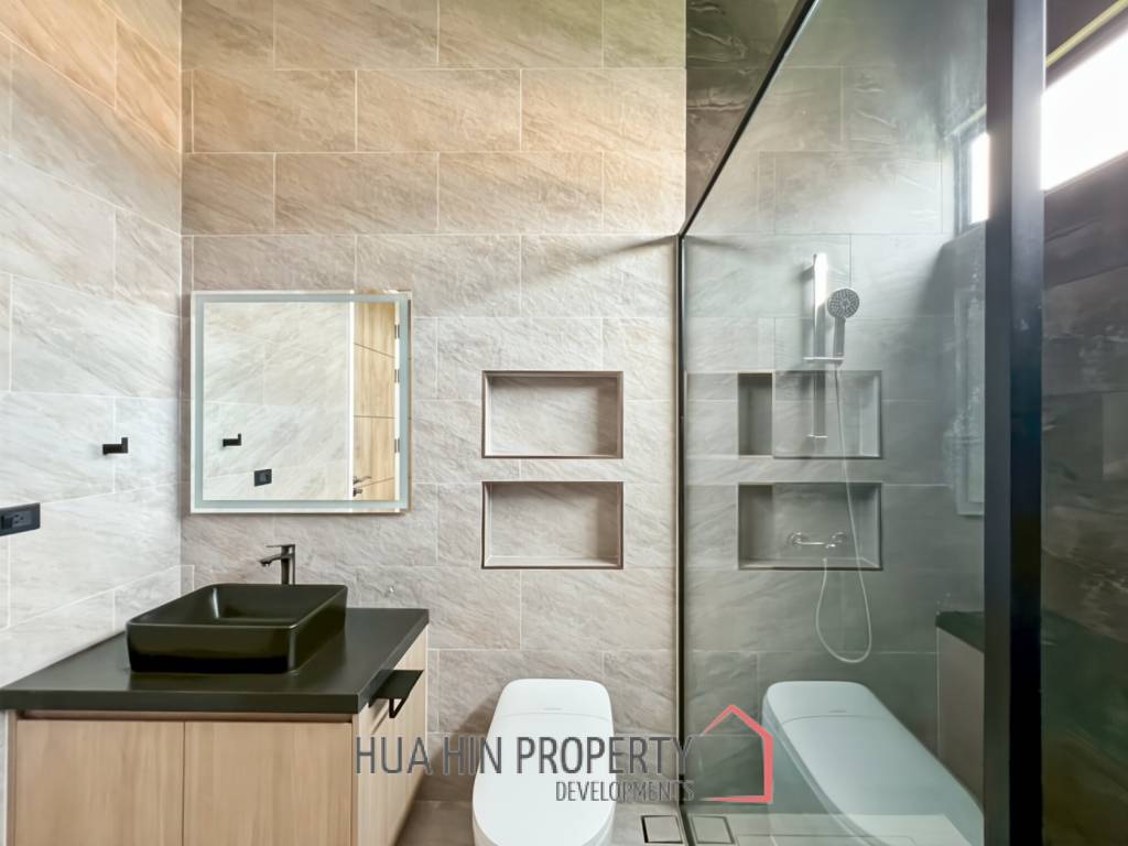 Sivana Hills - Brand New 3-Bedroom Villa with Private Pool, Mountain View