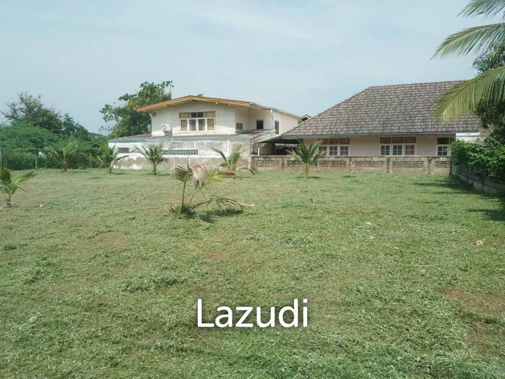 Prime Freehold Land 144 SQWA in Soi Hua Hin 33 Near Beach