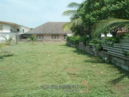 Prime Freehold Land 144 SQWA in Soi Hua Hin 33 Near Beach