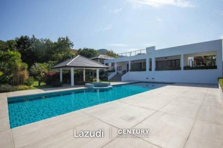 Modern 6 Bed Pool Villa on Large Land Plot