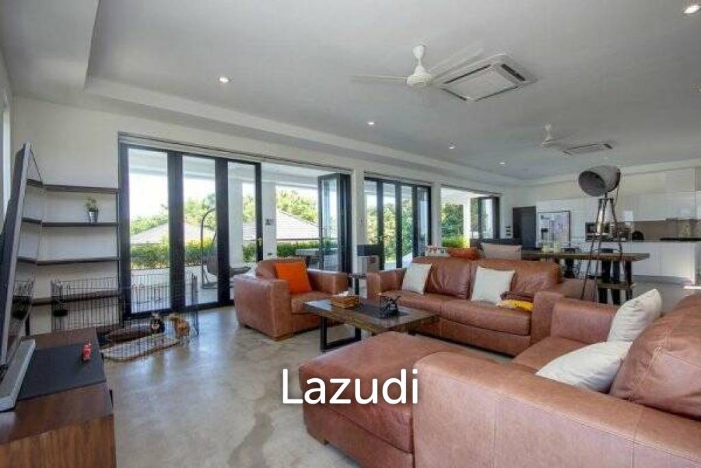 2,400 Sqm 6 Bed 5 Bath Villa For Sale