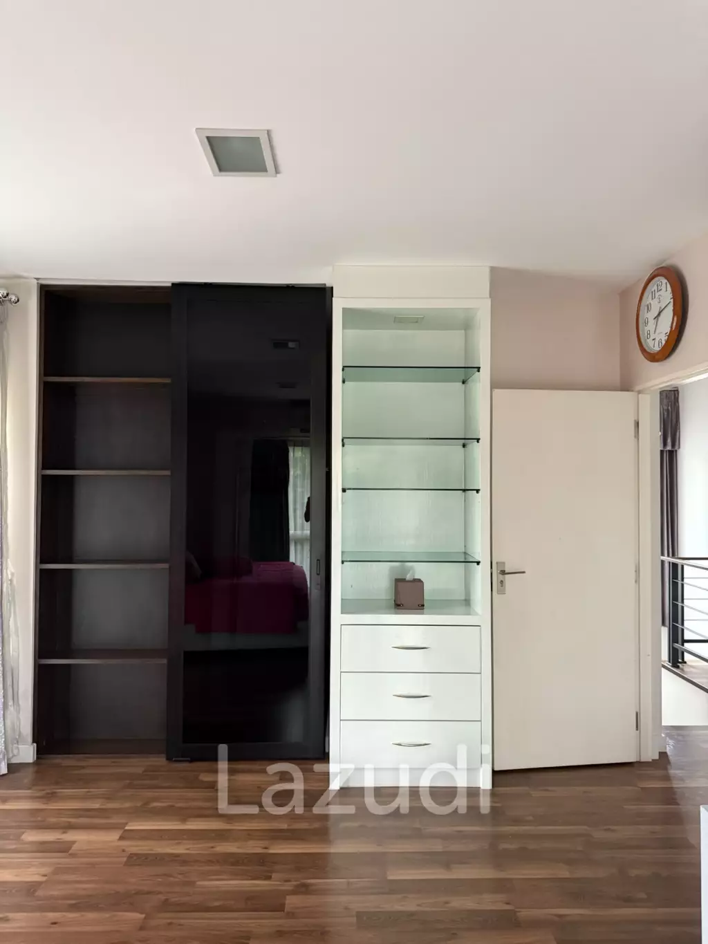 2 Storey 4 bedrooms House For Rent in Siwalee