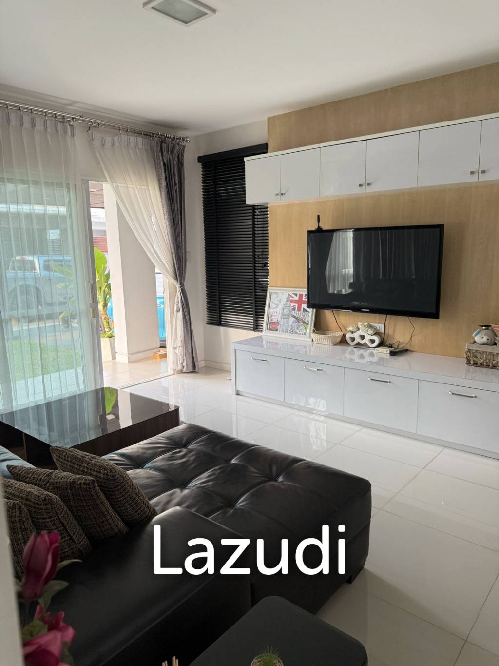 2 Storey 4 bedrooms House For Rent in Siwalee