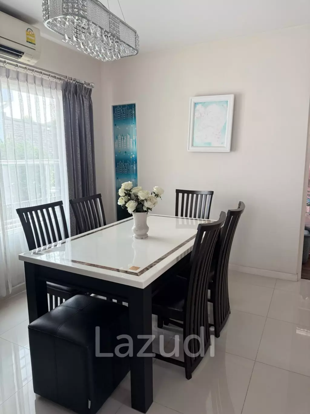 2 Storey 4 bedrooms House For Rent in Siwalee