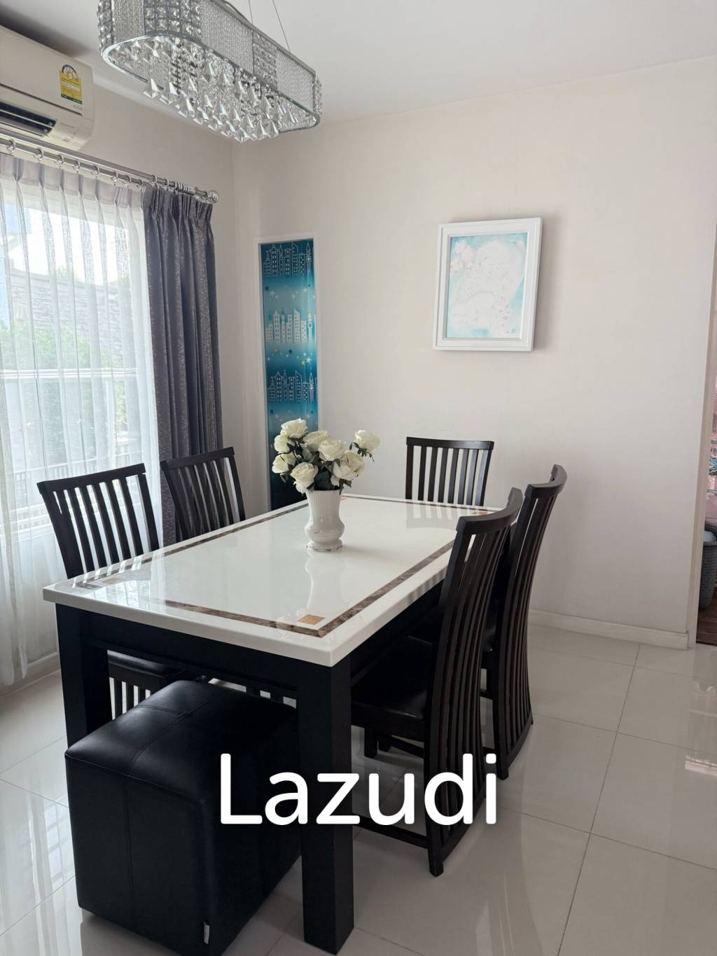 2 Storey 4 bedrooms House For Rent in Siwalee