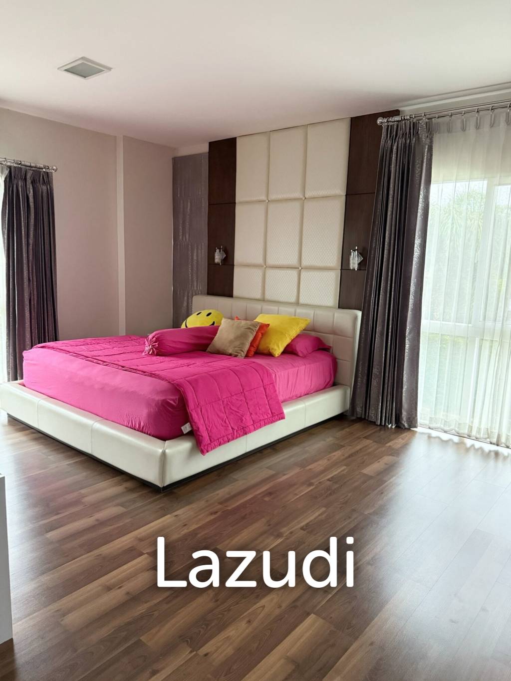 2 Storey 4 bedrooms House For Rent in Siwalee