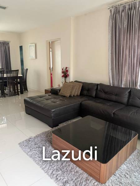 2 Storey 4 bedrooms House For Rent in Siwalee