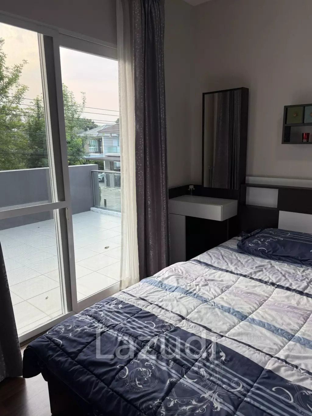 2 Storey 4 bedrooms House For Rent in Siwalee