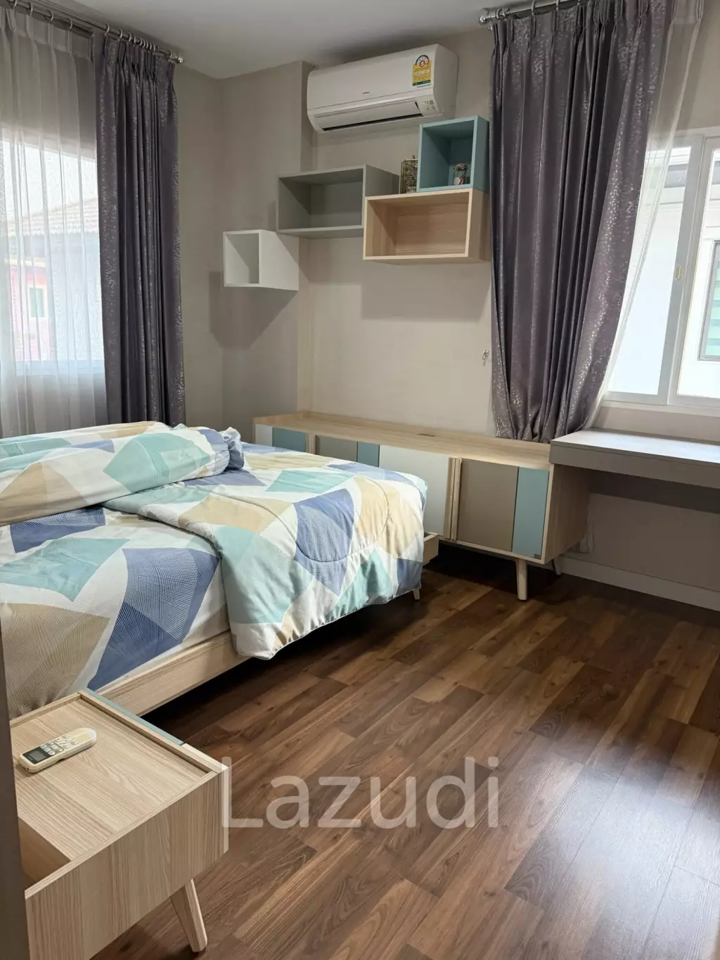 2 Storey 4 bedrooms House For Rent in Siwalee