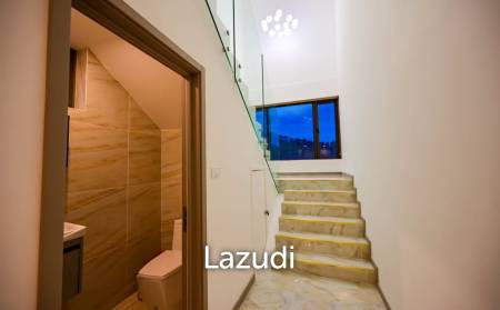 Modern 4‑Bedroom Villa in Bophut – Near Fisherman's Village