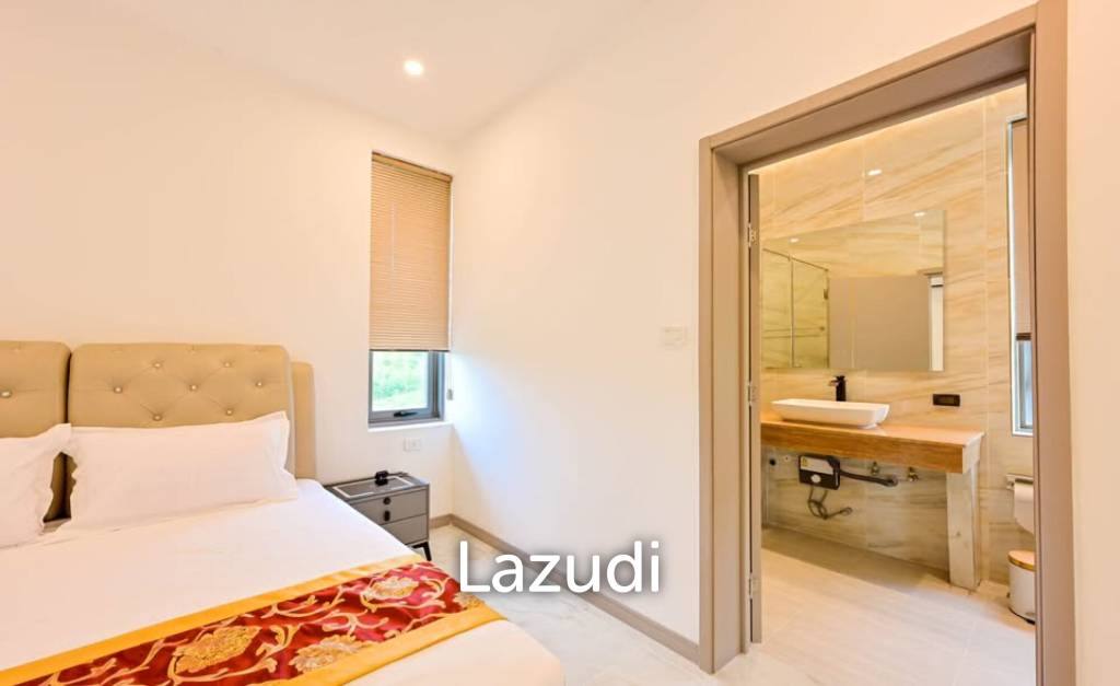 Modern 4‑Bedroom Villa in Bophut – Near Fisherman's Village