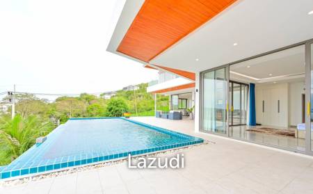 Modern 4‑Bedroom Villa in Bophut – Near Fisherman's Village