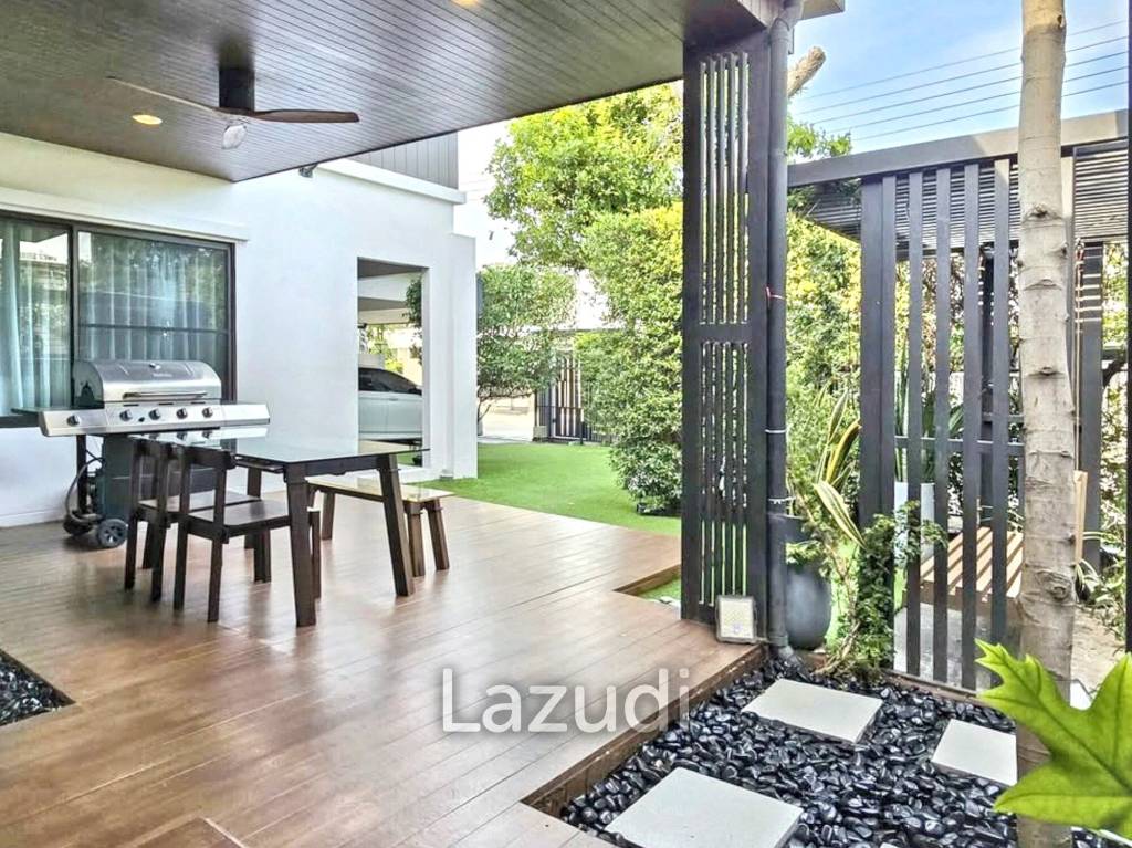 3 Bedroom 3 Bathroom 220 Sq.m Mantana Bangna