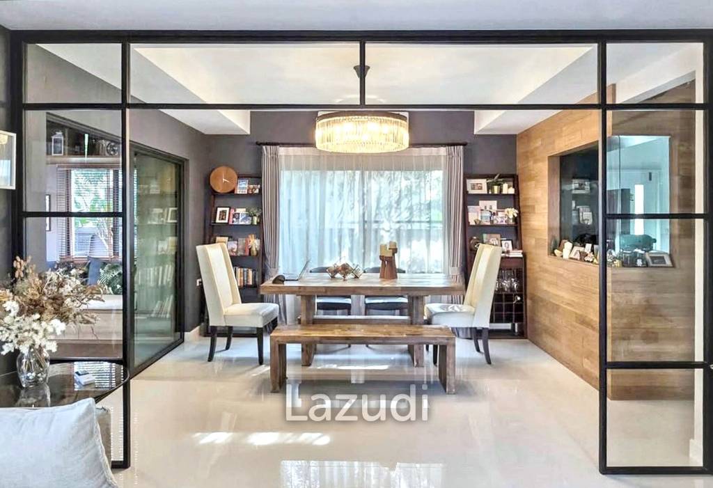 3 Bedroom 3 Bathroom 220 Sq.m Mantana Bangna