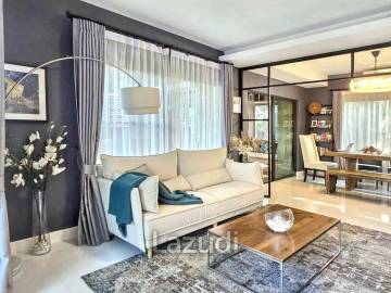 3 Bedroom 3 Bathroom 220 Sq.m Mantana Bangna