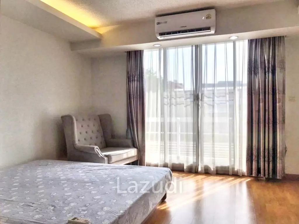 1 Bed 1 Bath 45 SQ.M The Waterford Sukhumvit 50