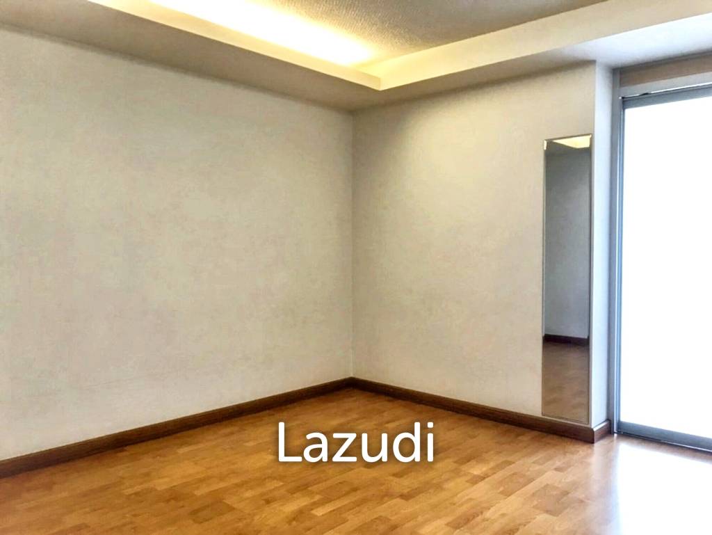 1 Bed 1 Bath 45 SQ.M The Waterford Sukhumvit 50