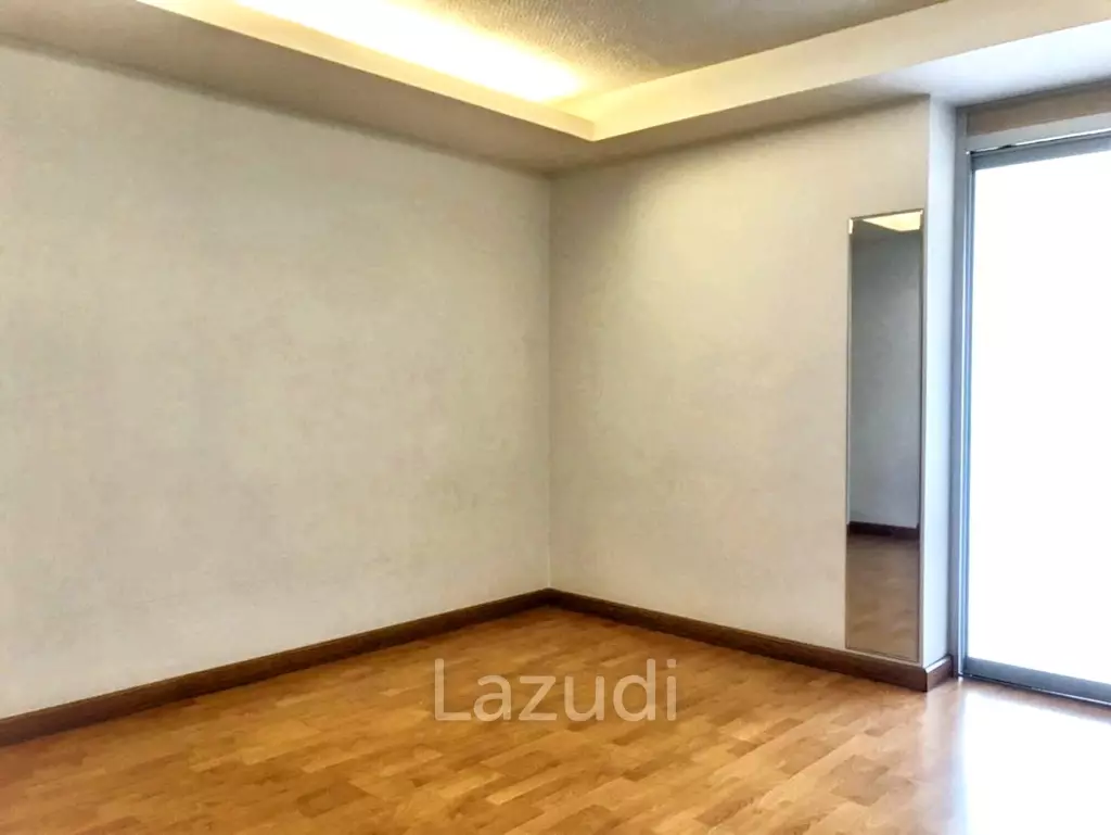 1 Bed 1 Bath 45 SQ.M The Waterford Sukhumvit 50