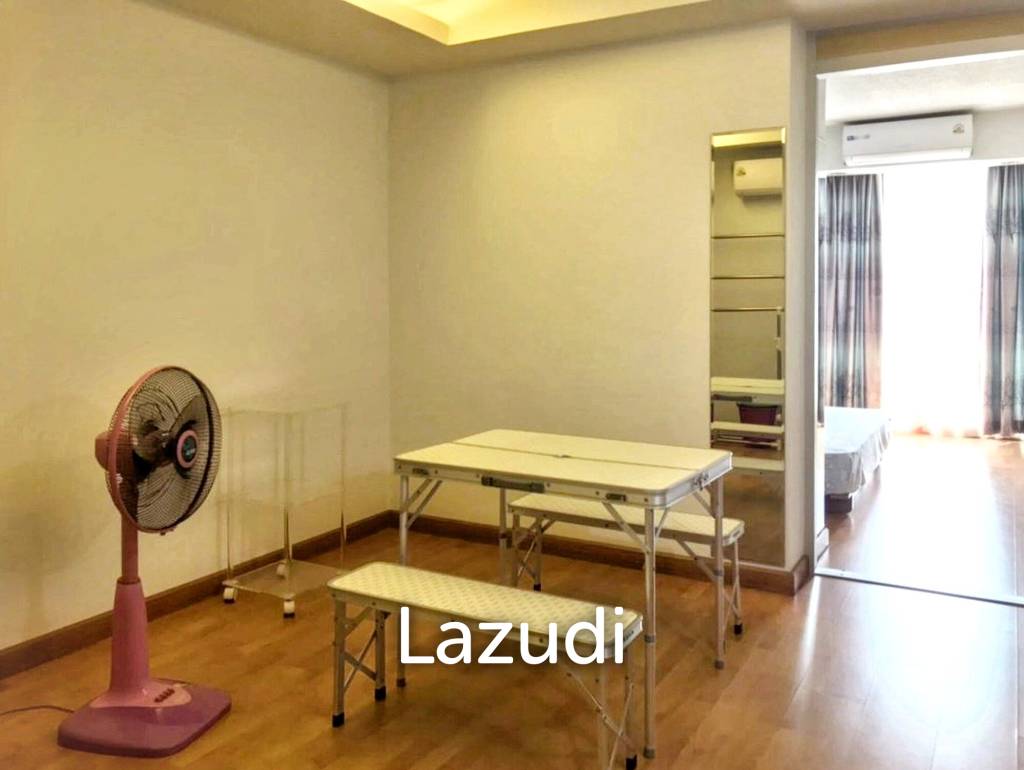 1 Bed 1 Bath 45 SQ.M The Waterford Sukhumvit 50