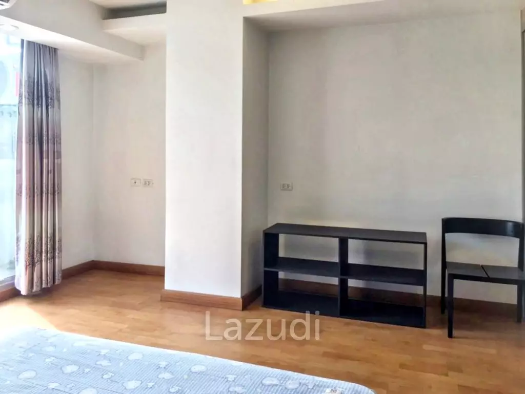 1 Bed 1 Bath 45 SQ.M The Waterford Sukhumvit 50