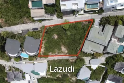 Exceptional Location with Direct Beach Access – Ideal for a Luxury Villa