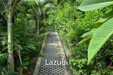 Exceptional Location with Direct Beach Access – Ideal for a Luxury Villa