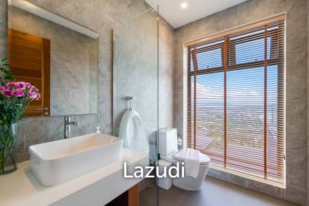 Stunning 4-Bedroom Sea View Villa in Chaweng Noi