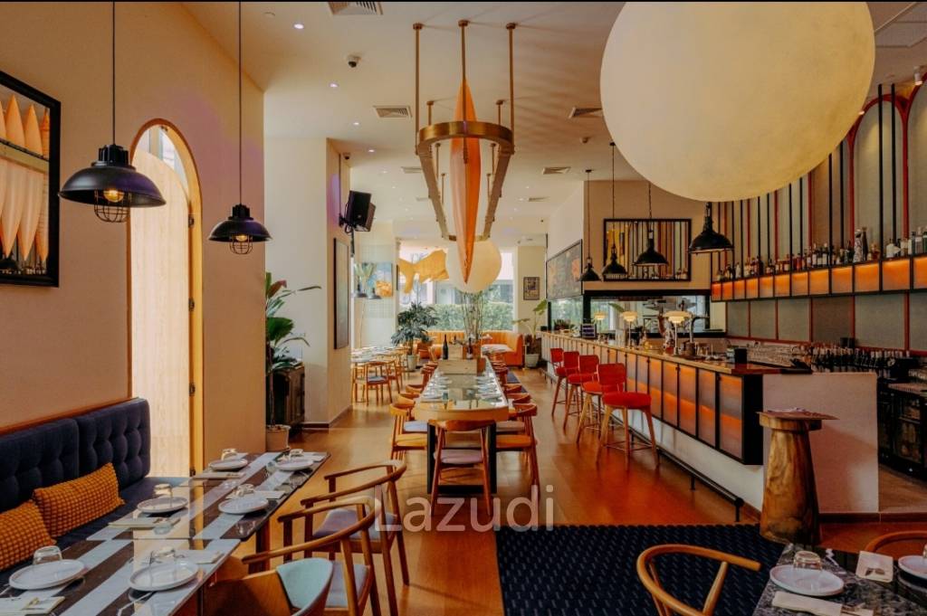 Turnkey Restaurant Opportunity on Main Sukhumvit Soi 7 – 250 SQM Premium Bistro for Sale/Rent Near BTS Nana!