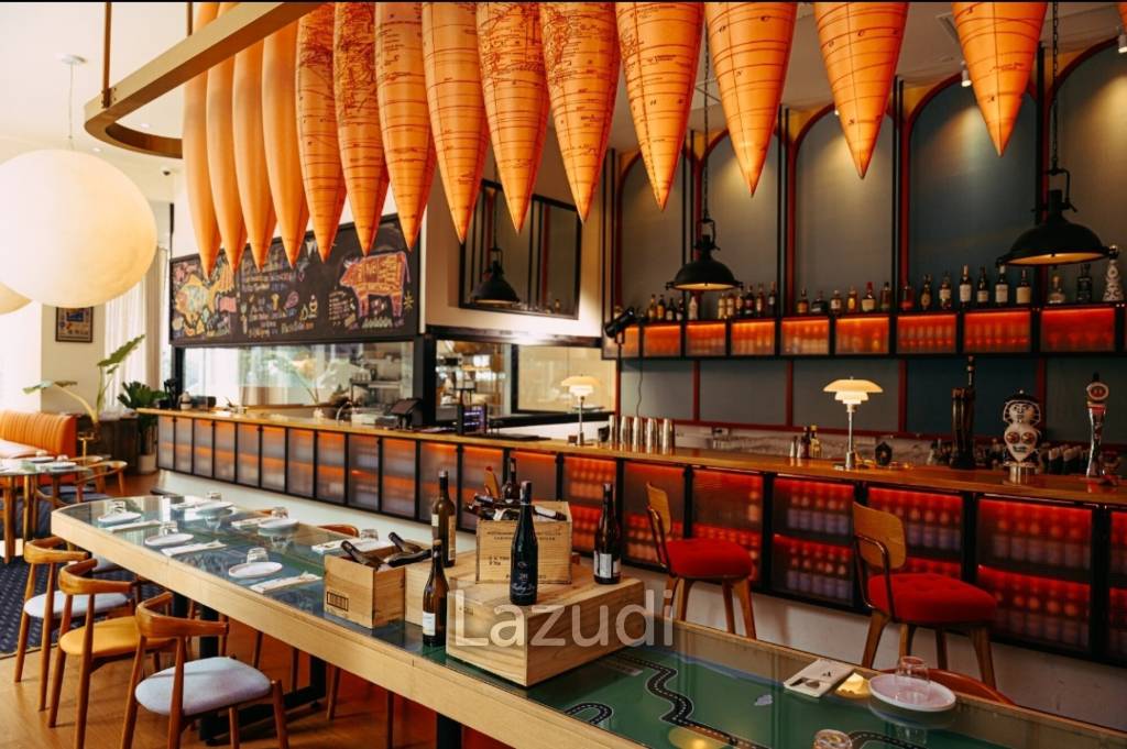 Turnkey Restaurant Opportunity on Main Sukhumvit Soi 7 – 250 SQM Premium Bistro for Sale/Rent Near BTS Nana!