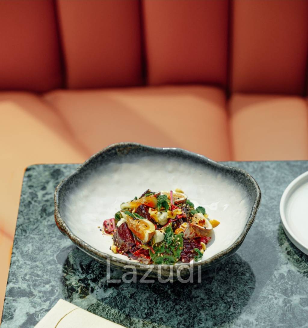 Turnkey Restaurant Opportunity on Main Sukhumvit Soi 7 – 250 SQM Premium Bistro for Sale/Rent Near BTS Nana!