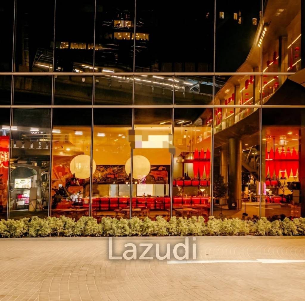 Turnkey Restaurant Opportunity on Main Sukhumvit Soi 7 – 250 SQM Premium Bistro for Sale/Rent Near BTS Nana!