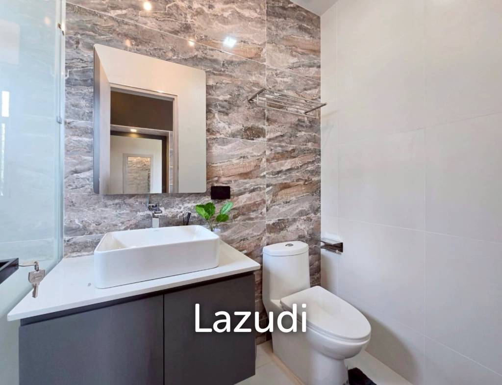 3 Beds 4 Baths 224 SQ.M. Pool Villa In Pong