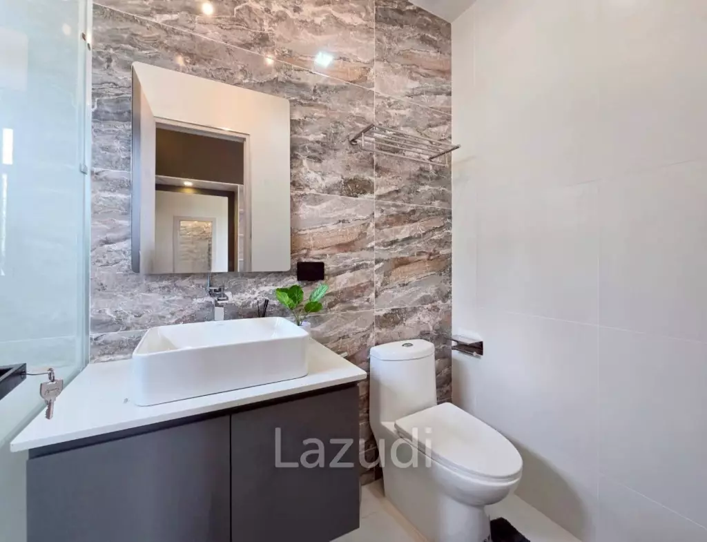 3 Beds 4 Baths 224 SQ.M. Pool Villa In Pong